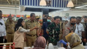 Dandim 0502/JU Bersama Forkopimda Jakut Cek Harga dan Stok Pangan Jelang Lebaran