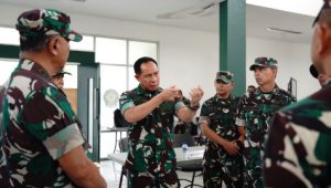 Wakasad Tinjau Latihan Pra Tugas Yonif PR 330/TD