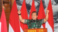 Mengingat Lagi Momen Letjen TNI Nyoman Cantiasa sebagai Komandan Upacara Penurunan Bendera di Istana Negara