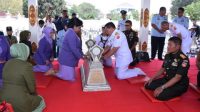 Panglima TNI Ziarah Makam Jenderal Soedirman