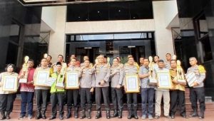 HUT ke-74, Polda Metro Beri Penghargaan 10 Satkamling se-Jadetabek