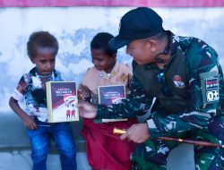 TNI Hadir untuk Anak Negeri, Bagikan Susu Gizi Sehat