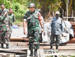 Dansatgas TMMD Tinjau Progres Pembangunan Rumah