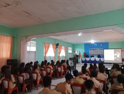 TMMD 125 Kodim 1506/Namlea Memberikan Materi Wawasan Kebangsaan Kepada Generasi Muda Namrole
