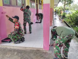 Sambut HUT Ke-80 TNI, Kodim 1710/Mimika Gelar Karya Bakti Perbaikan Sekolah