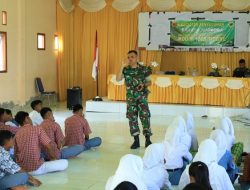 Satgas TMMD ke-126 Kodim 1505/Tidore Berikan Penyuluhan Bahaya Narkoba kepada Pelajar