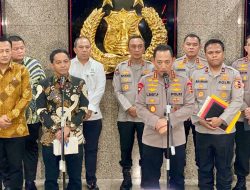 Kapolri dan Menteri Kehutanan Bentuk Satgas Gabungan, Telusuri Temuan Kayu di Bencana 3 Provinsi Sumatera