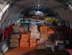 Polri Persilakan Masyarakat Salurkan Bantuan Logistik di Posko Pondok Cabe untuk Aceh, Sumut dan Sumbar