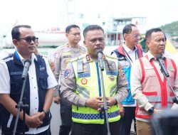 Kakorlantas Tegaskan Negara Hadir di Operasi Nataru: Antrean Bukan Macet, Semua Siap Amankan Libur Akhir Tahun