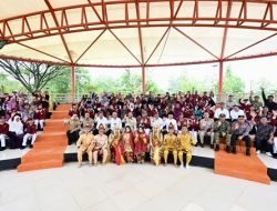 Panglima TNI Dampingi Presiden Prabowo Resmikan 166 Sekolah Rakyat