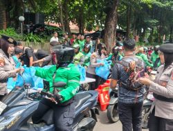 Jumat Peduli Polda Metro Jaya: 500 Paket Sembako Dibagikan, Bukti Nyata Polri Hadir untuk Rakyat