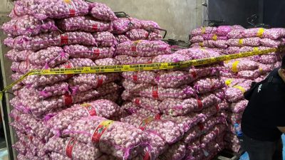 Bareskrim Sikat Penyelundupan 23 Ton Pangan Impor Ilegal di Pontianak