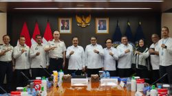 25 WNA Fotografer Ilegal Dideportasi, Kemenimipas Tegaskan Tak Ada Ruang bagi Penyalahgunaan Visa di Indonesia