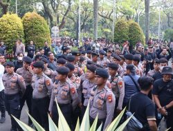 Kedepankan Pendekatan Humanis, Polda Metro Jaya Mengawal Eksekusi Pulihkan Aset Negara Eks Hotel Sultan