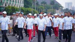 Kapolri Olahraga Bersama Masyarakat Jelang Hari Bhayangkara ke-80