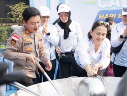 Dapur Jaga Jakarta Meriah, Bobon Santoso Sajikan Tongseng untuk Warga CFD