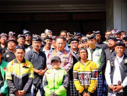 Kapolri Serap Aspirasi Pecalang dan Ojek Online, Perkuat Kemitraan Jaga Bali Tetap Aman dan Nyaman