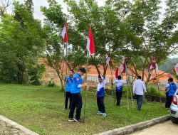 3.000 Bendera Merah Putih Berkibar di Perbatasan RI-Malaysia, Jagoi Babang Tegaskan NKRI Harga Mati