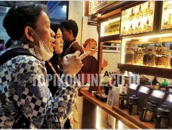 IndoHealthcare Gakeslab Expo 2026 Resmi Dibuka, Inovasi Alat Kesehatan hingga Minuman Rempah Jadi Daya Tarik Pengunjung
