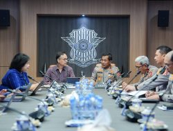 Audiensi dengan Kemenko Infrawil, Kakorlantas Tegaskan Komitmen Dukung Kebijakan Zero Over Dimension dan Overload