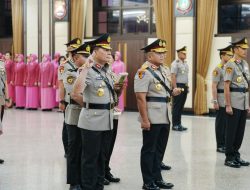 Kapolri Pimpin Upacara Serah Terima Jabatan Sejumlah Pejabat Polri