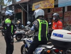 Satlantas Polresta Karawang Peduli Laksanakan Giat Patroli Simpatik, Bangun Kesadaran Masyarakat