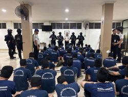Wachid Wibowo Saksikan Langsung Pemindahan 88 Warga Binaan ke Nusakambangan