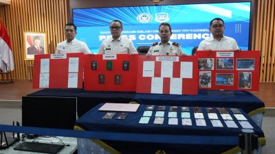 Tiket Pulang Diduga Dipalsukan, 5 WNA Terseret Jaringan Judi Online