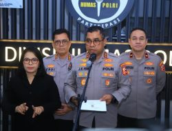 Kapolri Pimpin Korprapot 50 Pati dan 4 PNS Polri Naik Pangkat