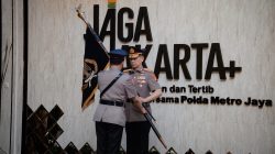 Penyerahan Pataka Bagian Prosesi Pergantian Kapolda Metro Jaya