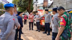 Kapolres Tangsel Melayat ke Rumah Duka Korban Peristiwa Pasar Cimanggis, Berikan Dukungan kepada Keluarga