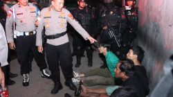Pascapembersihan Kampung Ambon, Polisi Amankan 8 Orang.